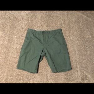 Volcom Faceted Dark Green Shorts - Sized 34